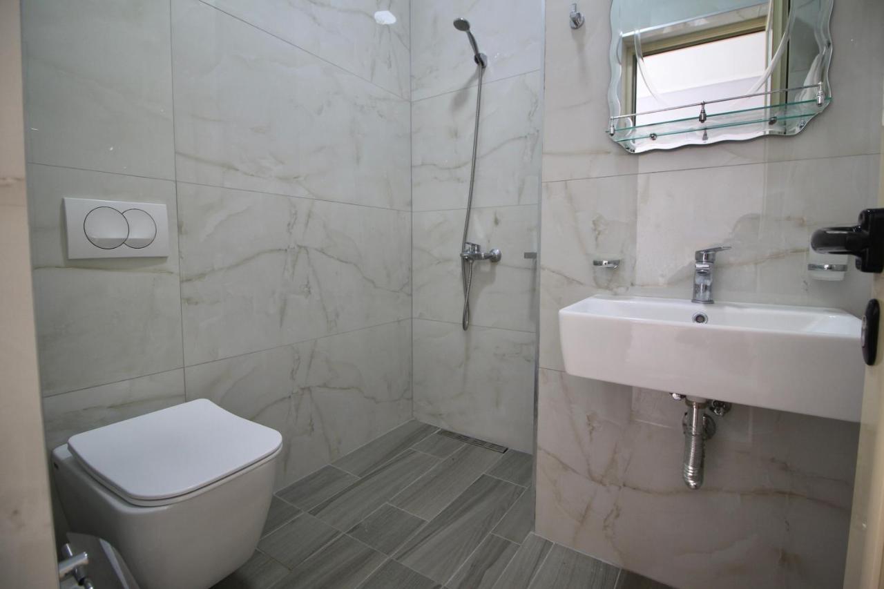 Vision 4 Ksamil Villa Apartments And Rooms Extérieur photo