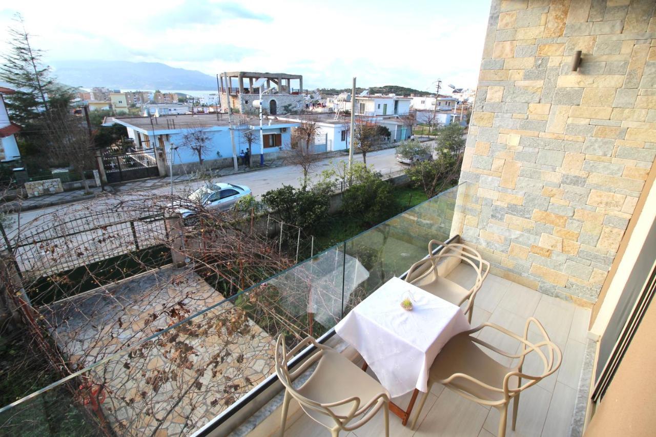 Vision 4 Ksamil Villa Apartments And Rooms Extérieur photo